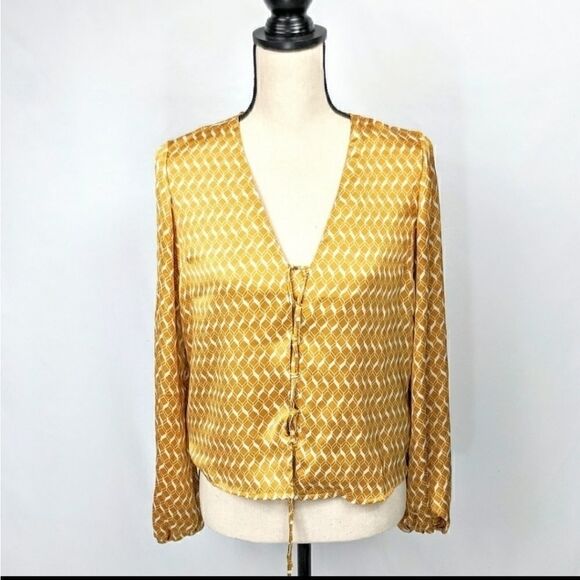 Forever 21 Gold V-Neck Tie Long Sleeve Top - Picture 2 of 8